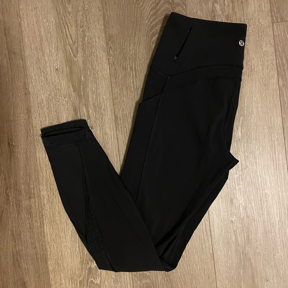SOLD Lululemon Sole Training 7/8 Tight Leggings